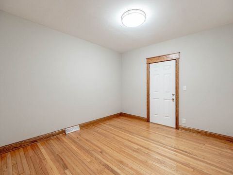 Tiny photo for 329 Grove Avenue, Wood Dale, IL 60191 (MLS # 12516048)