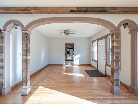 Tiny photo for 329 Grove Avenue, Wood Dale, IL 60191 (MLS # 12516048)