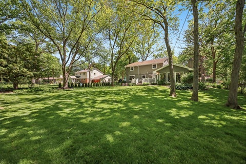 Tiny photo for 15460 W Wildwood Court, Libertyville, IL 60048 (MLS # 12646205)