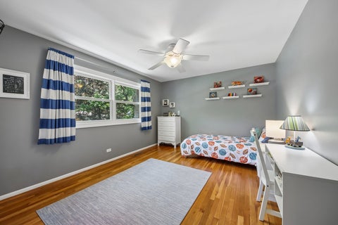 Tiny photo for 15460 W Wildwood Court, Libertyville, IL 60048 (MLS # 12646205)