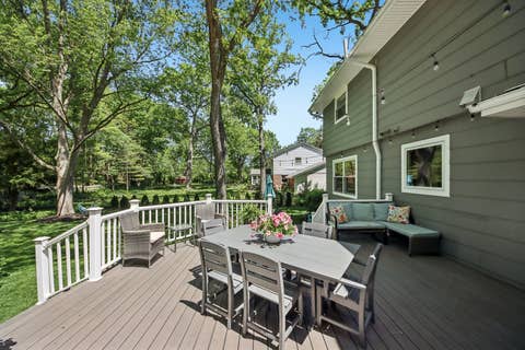 Tiny photo for 15460 W Wildwood Court, Libertyville, IL 60048 (MLS # 12646205)