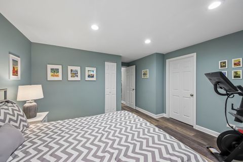Tiny photo for 15460 W Wildwood Court, Libertyville, IL 60048 (MLS # 12646205)