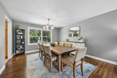 Tiny photo for 15460 W Wildwood Court, Libertyville, IL 60048 (MLS # 12646205)