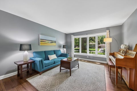 Tiny photo for 15460 W Wildwood Court, Libertyville, IL 60048 (MLS # 12646205)