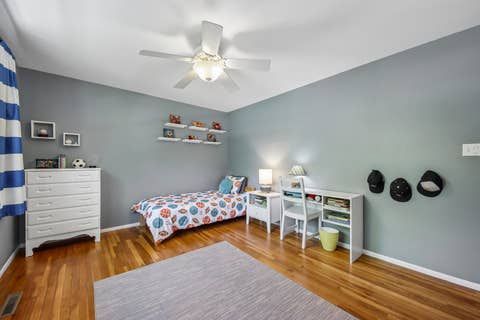 Tiny photo for 15460 W Wildwood Court, Libertyville, IL 60048 (MLS # 12646205)
