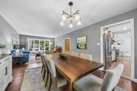 Tiny photo for 15460 W Wildwood Court, Libertyville, IL 60048 (MLS # 12646205)