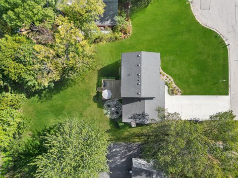 Tiny photo for 943 Orchard Court, Batavia, IL 60510 (MLS # 12414870)