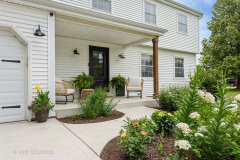 Tiny photo for 943 Orchard Court, Batavia, IL 60510 (MLS # 12414870)