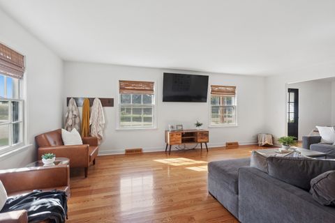 Tiny photo for 943 Orchard Court, Batavia, IL 60510 (MLS # 12414870)