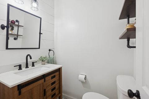 Tiny photo for 943 Orchard Court, Batavia, IL 60510 (MLS # 12414870)