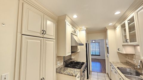 Tiny photo for 410 N Raynor Avenue #1W, Joliet, IL 60435 (MLS # 12522242)