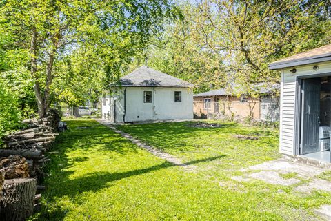 Tiny photo for 684 S Gordon Avenue, Kankakee, IL 60901 (MLS # 12494887)