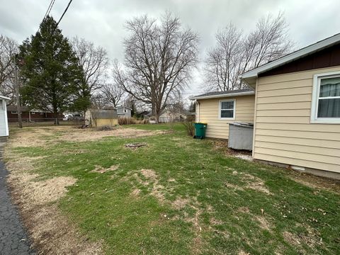 Tiny photo for 905 E Harrison Street, Villa Grove, IL 61956 (MLS # 12588077)