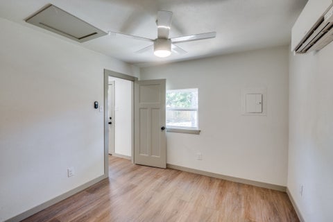 Tiny photo for 2433 Southwood Drive, Dallas, TX 75233 (MLS # 12762575)