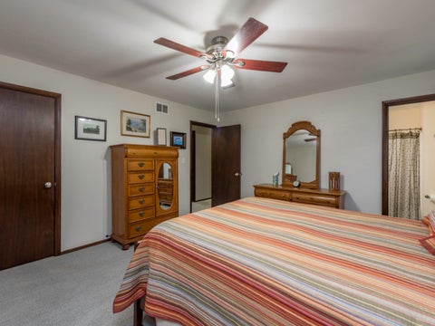Tiny photo for 38970 N Northwoods Drive, Wadsworth, IL 60083 (MLS # 12776006)