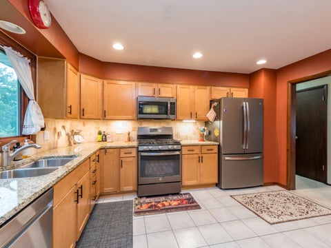 Tiny photo for 38970 N Northwoods Drive, Wadsworth, IL 60083 (MLS # 12776006)