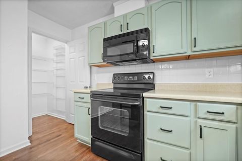 Tiny photo for 1107 Bull Street, Normal, IL 61761 (MLS # 12532747)