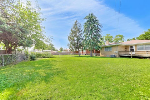 Tiny photo for 909 Worcester Avenue, Westchester, IL 60154 (MLS # 12762825)