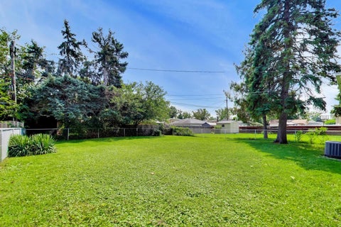 Tiny photo for 909 Worcester Avenue, Westchester, IL 60154 (MLS # 12762825)