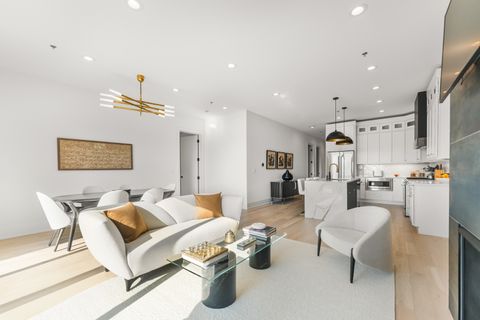 Tiny photo for 1767 W Rosehill Drive #304, Chicago, IL 60660 (MLS # 12502660)