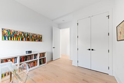 Tiny photo for 1767 W Rosehill Drive #304, Chicago, IL 60660 (MLS # 12502660)