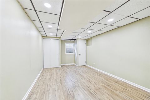 Tiny photo for 209 Mooregate Trail, Hawthorn Woods, IL 60047 (MLS # 12590429)