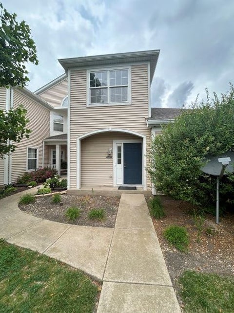 Photo of 3013 Covered Bridge Way #3013, Joliet, IL 60435 (MLS # 12789336)