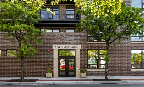 133 S Ashland Avenue 417 Chicago IL 60607