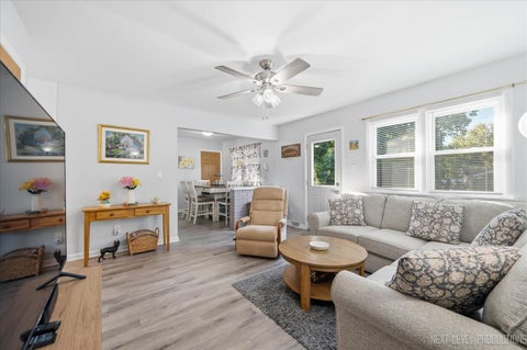 Tiny photo for 410 Harmony Drive, North Aurora, IL 60542 (MLS # 12776953)