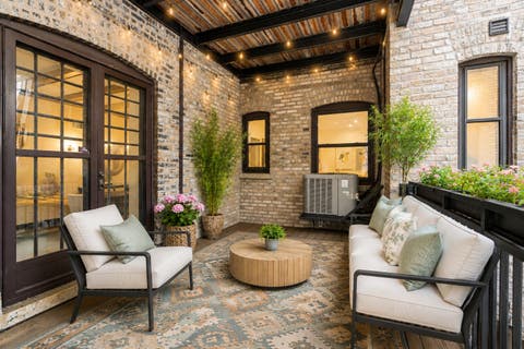Tiny photo for 684 W Irving Park Road #E5, Chicago, IL 60613 (MLS # 12704618)