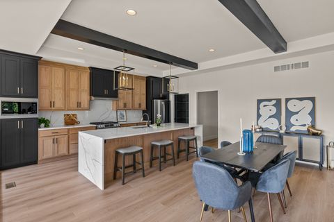 Tiny photo for 686 Jones Court, Bettendorf, IA 52722 (MLS # 12539823)