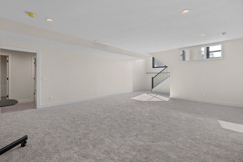 Tiny photo for 686 Jones Court, Bettendorf, IA 52722 (MLS # 12539823)