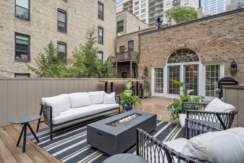 Tiny photo for 24 W Chestnut Street, Chicago, IL 60610 (MLS # 12547256)