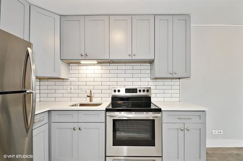Tiny photo for 5455 N Sheridan Road #509, Chicago, IL 60640 (MLS # 12605813)