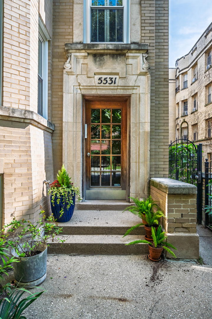 5531 N Campbell Avenue 1A