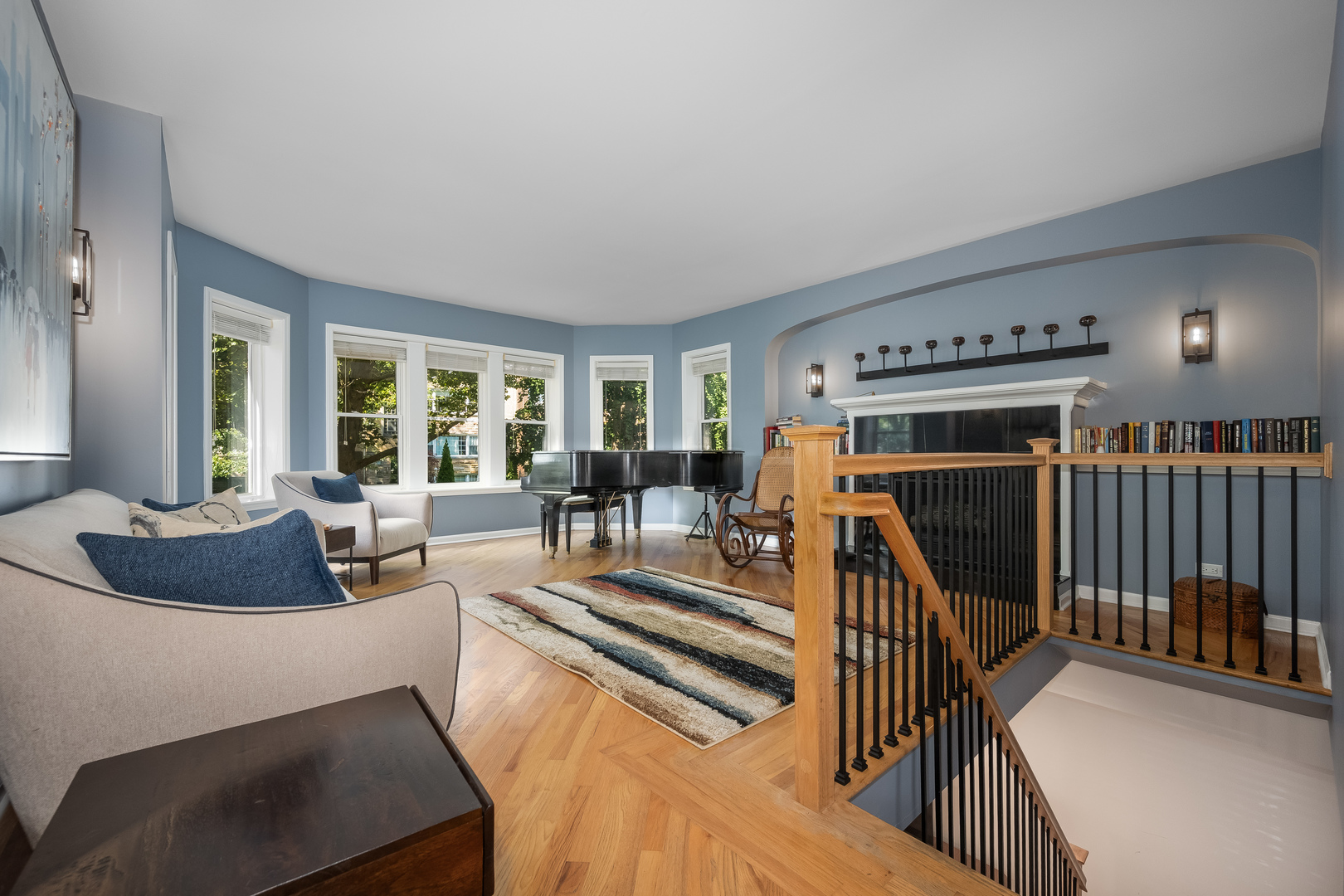 5531 N Campbell Avenue 1A