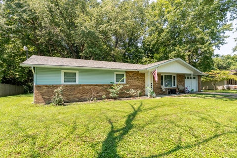 Tiny photo for 1023 Roberta Drive, Murphysboro, IL 62966 (MLS # 12754398)