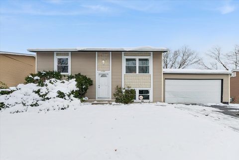 Photo of 17781 Yale Lane, Country Club Hills, IL 60478 (MLS # 12528754)