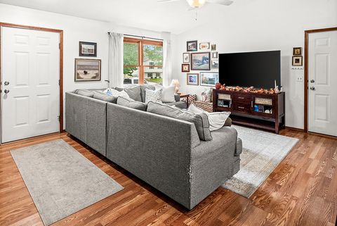 Tiny photo for 2905 Scarborough Street, Bloomington, IL 61705 (MLS # 12487420)