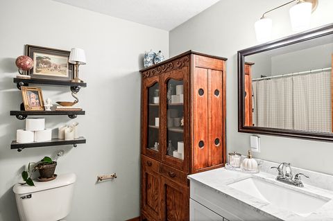 Tiny photo for 2905 Scarborough Street, Bloomington, IL 61705 (MLS # 12487420)