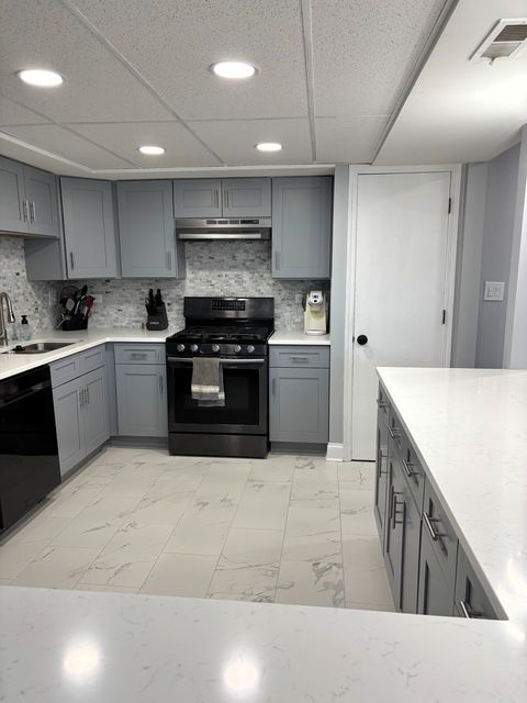 Tiny photo for 9132 S Pulaski Road #2E, Oak Lawn, IL 60453 (MLS # 12631256)
