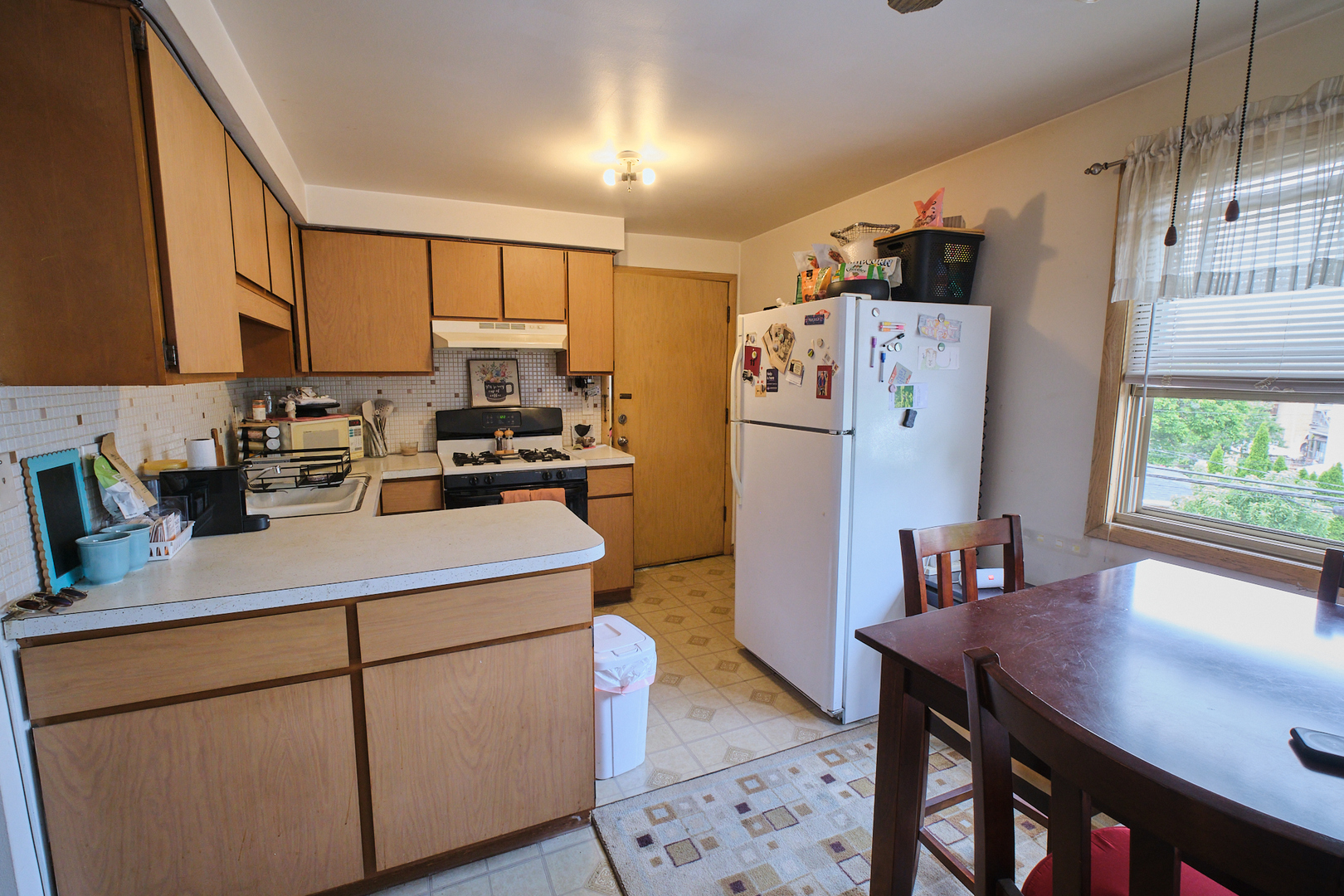 6101 N Elston Avenue 3E