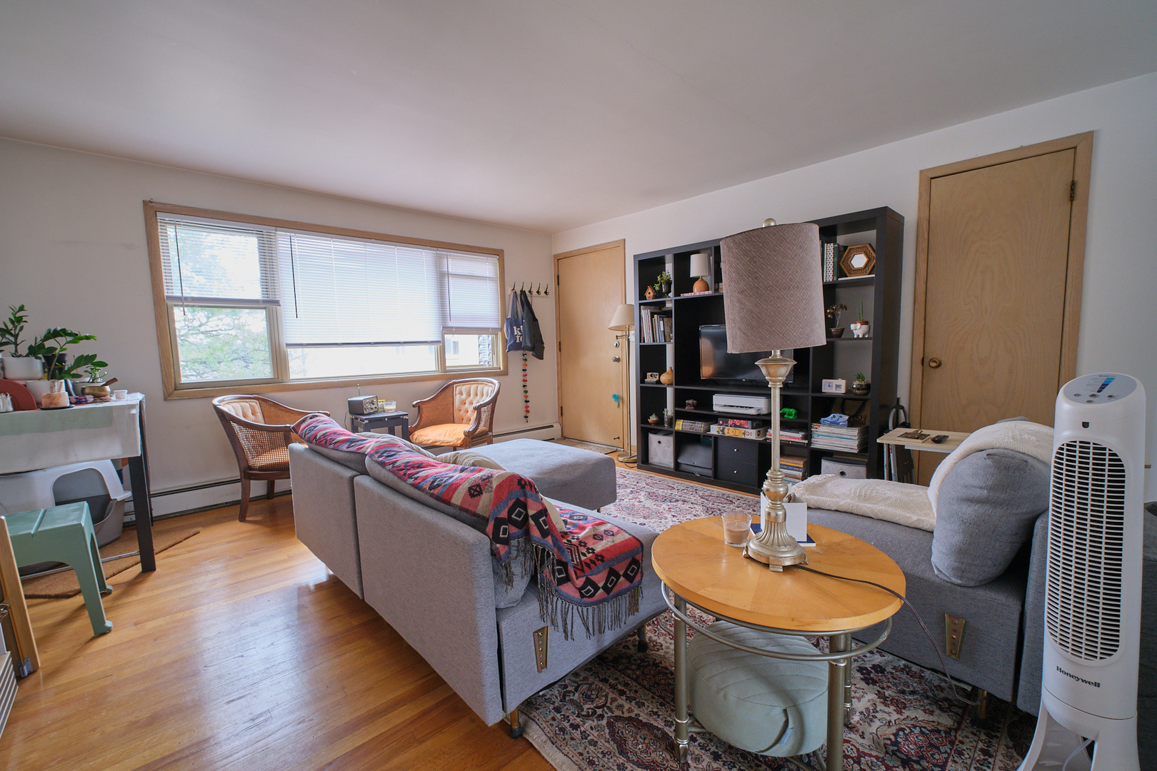 6101 N Elston Avenue 3E