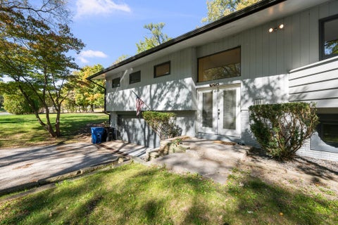 Tiny photo for 3438 53rd Street, Moline, IL 61265 (MLS # 12780652)