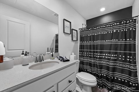 Tiny photo for 1052 Moraine Drive, South Elgin, IL 60177 (MLS # 12488979)
