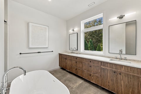 Tiny photo for 516 W 6th Street, Hinsdale, IL 60521 (MLS # 12645425)