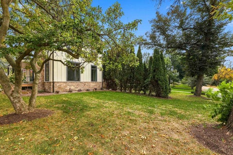 Tiny photo for 516 W 6th Street, Hinsdale, IL 60521 (MLS # 12645425)