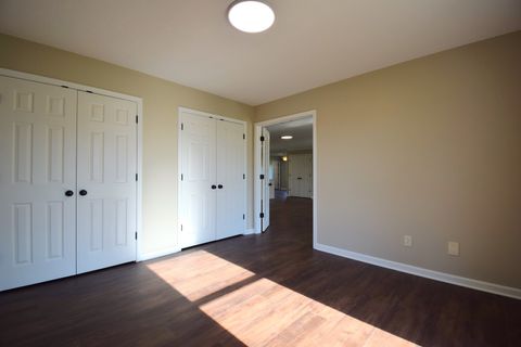 Tiny photo for 1024 Mulligan Drive #1024, Mt Vernon, IL 62864 (MLS # 12596417)