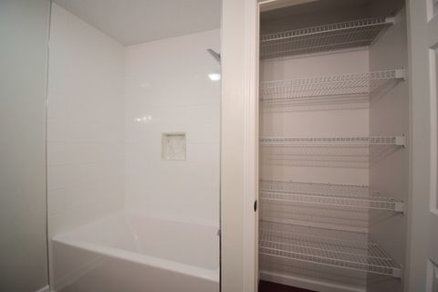 Tiny photo for 1024 Mulligan Drive #1024, Mt Vernon, IL 62864 (MLS # 12596417)