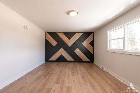 Tiny photo for 10433 S 83rd Avenue, Palos Hills, IL 60465 (MLS # 12595022)